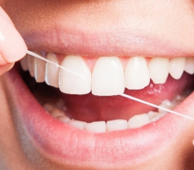 Flossing – tips to making it part of your routine the easy way
